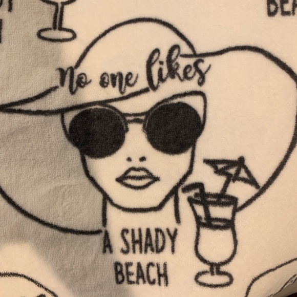 Meet your Posher, Stephanie - Picture 10 of 12